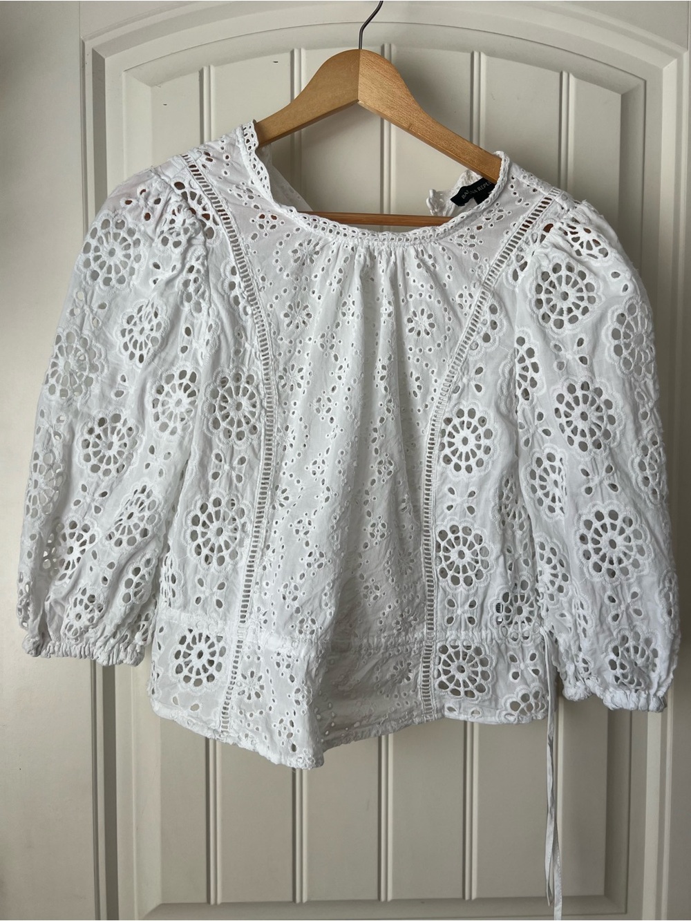 Banana Republic Women's White Eyelet Puff-Sleeve Top